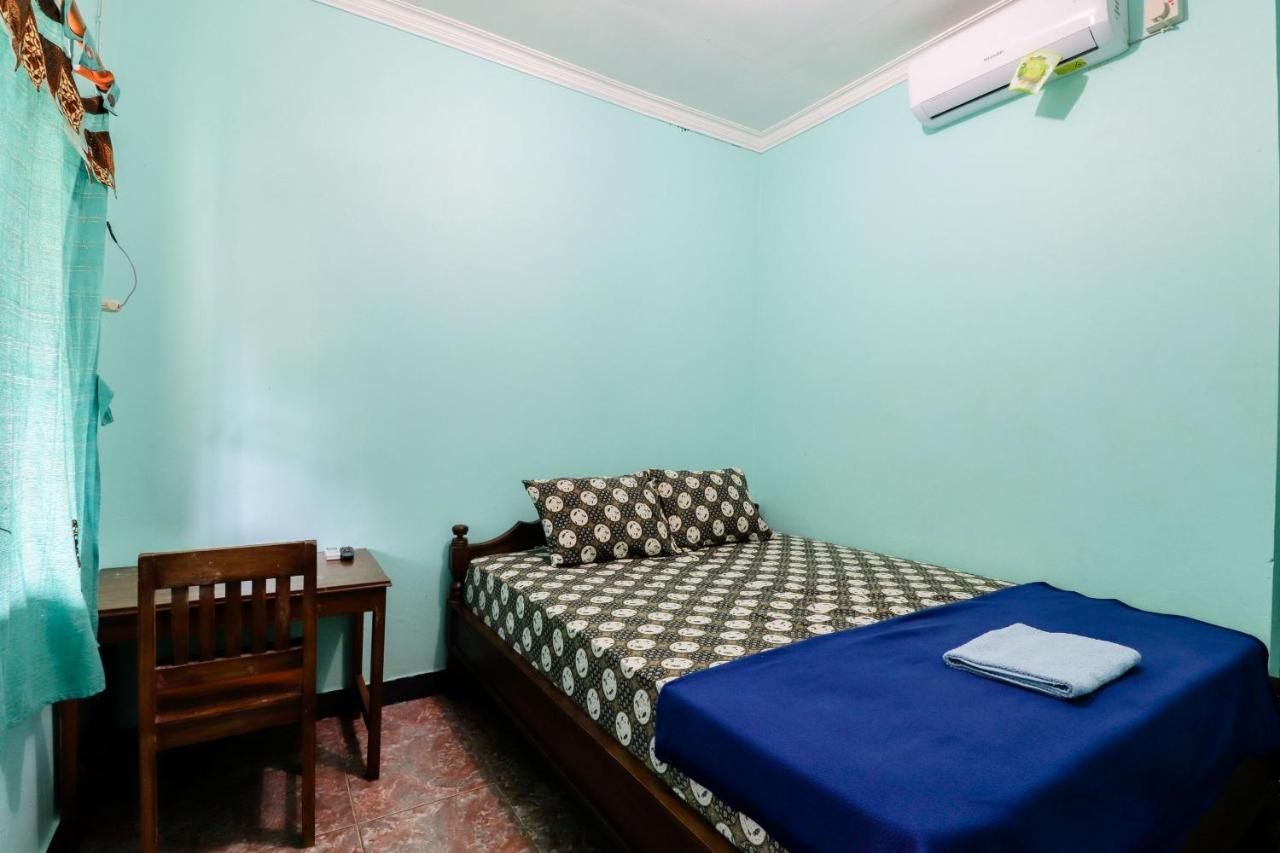 Rock Garden Homestay & Resto Tepus Buitenkant foto